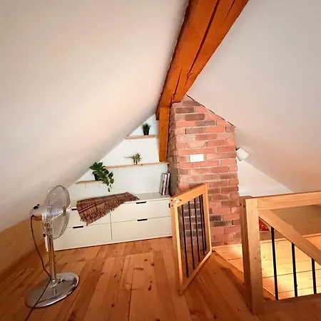 The Sawmill Loft Apartmán *